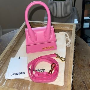 Jacquemus Le Chiquito in Pink